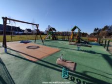 Aire de jeux pour enfants à Caden - Morbihan - Récréatiloups